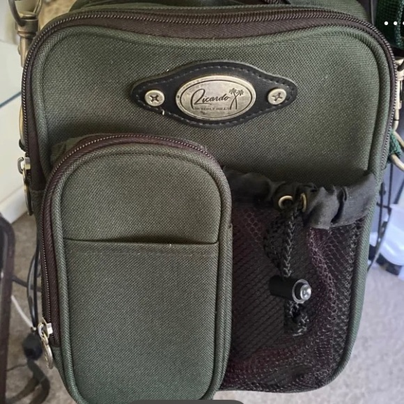 Ricardo Beverly Hills Handbags - Unisex Green travel Bag